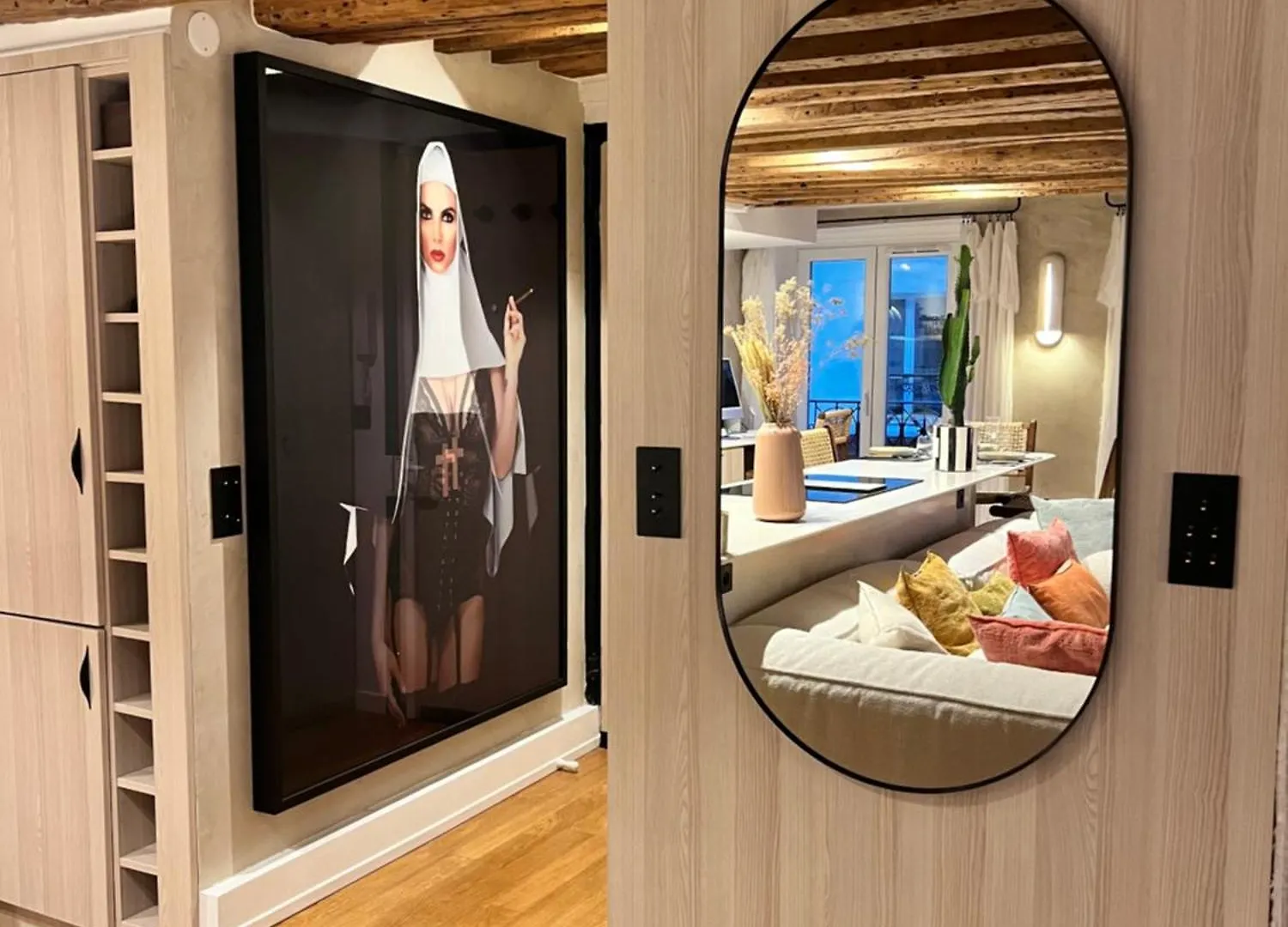 Appartement Luxe Louvre Paryż Francja