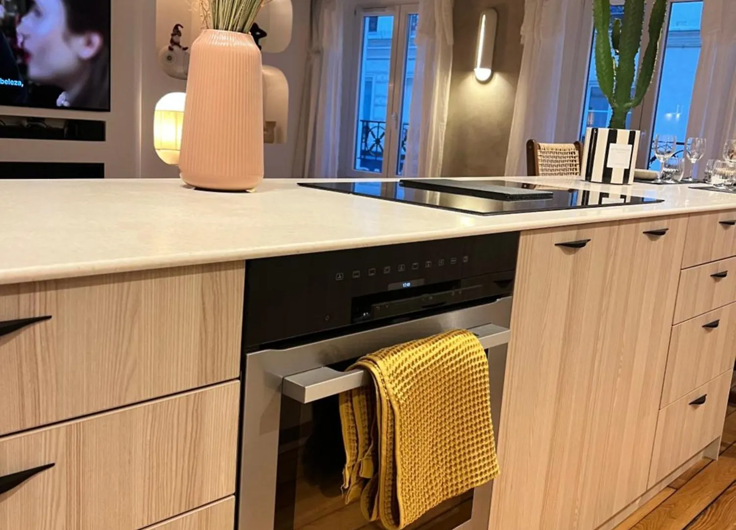 Appartement Luxe Louvre Paryż